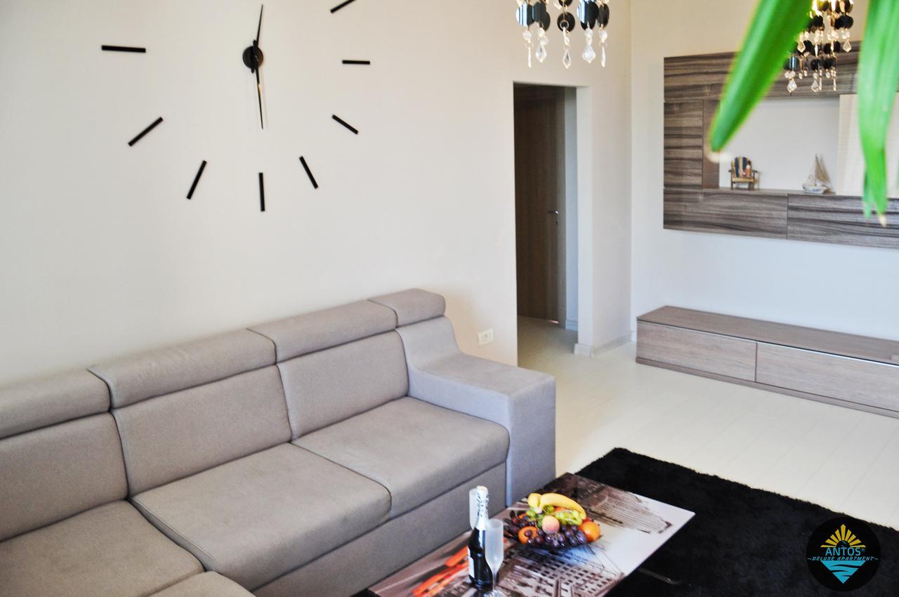 Antos Deluxe Apartment Constanţa Exterior foto