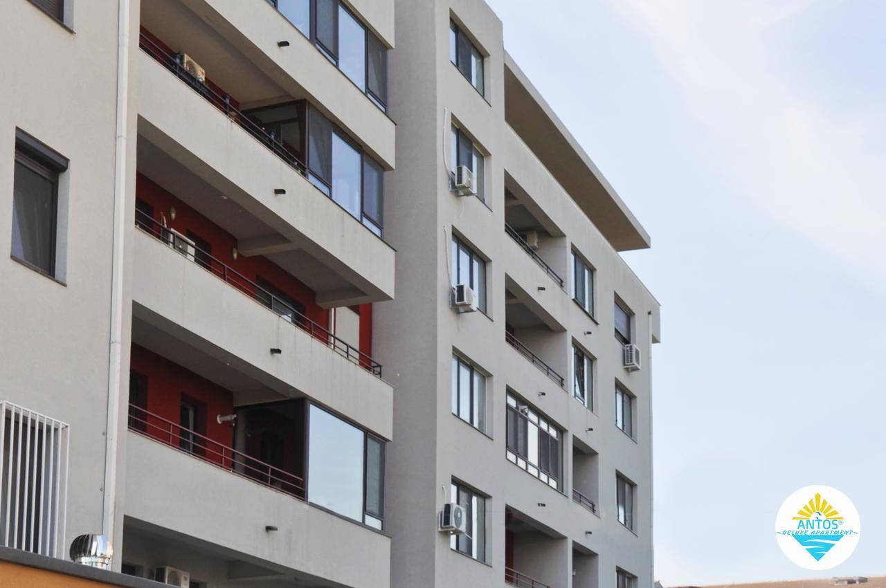 Antos Deluxe Apartment Constanţa Exterior foto